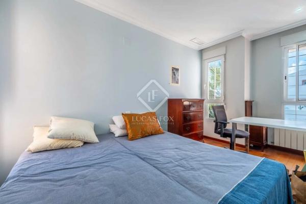 Casa independiente en avenida Fotografo Francisco Cano