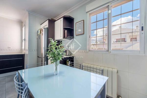 Casa independiente en avenida Fotografo Francisco Cano