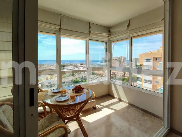 Piso en calle Arpón, 18