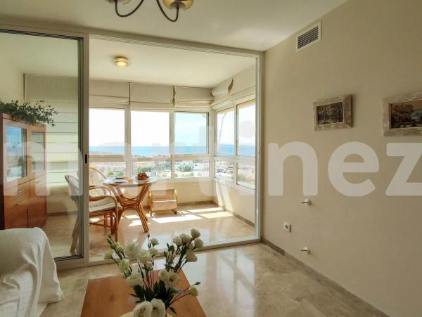 Piso en calle Arpón, 18