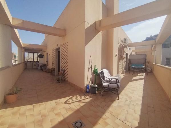 Ático en calle Díaz Moreu