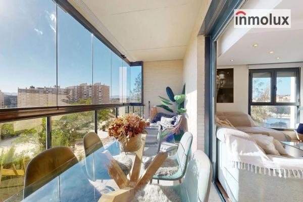 Piso en calle Deportista Pitu Perramón