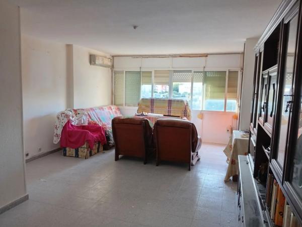 Piso en avenida Antonio Ramos Carratalá, 92