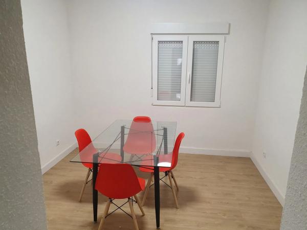 Piso en CL Moncada, 22