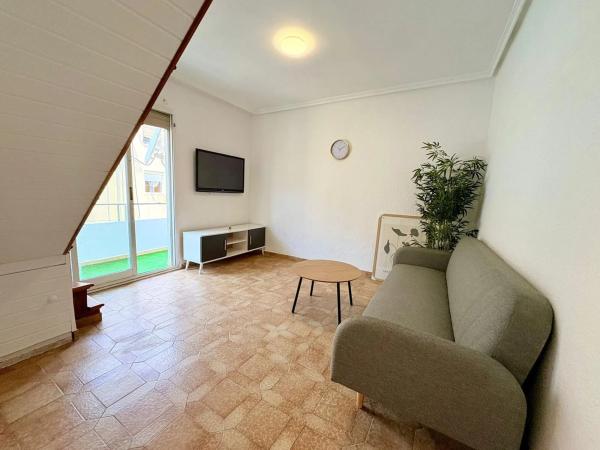 Dúplex en Barrio Virgen del Remedio - Parque lo Morant