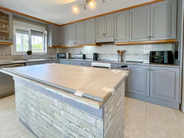 Casa independiente en Urbanización Llano Pastores