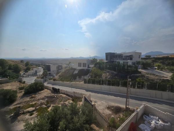 Casa independiente en calle Mestral-ur Llano Pastores, 11