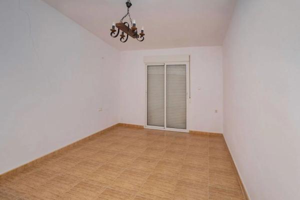 Chalet en camino del Rosal, 18 -412