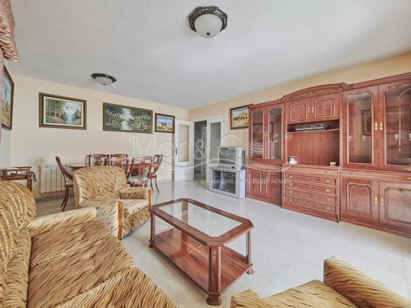 Piso en calle Hisenda de l'Administrador, 5