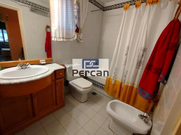 Casa independiente en avenida del Vincle