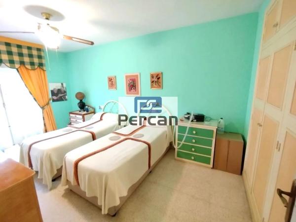 Casa independiente en avenida del Vincle