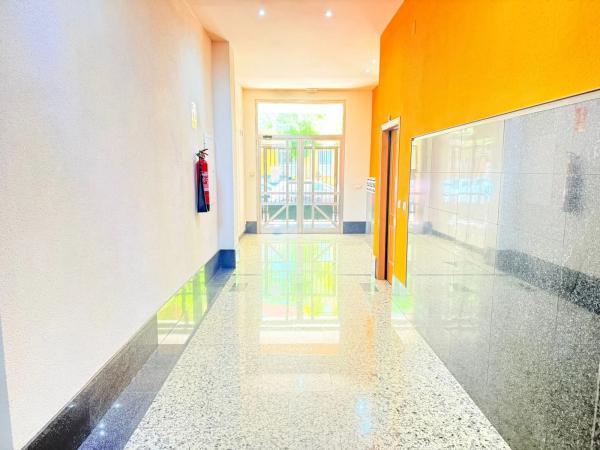 Piso en avenida de Germanies