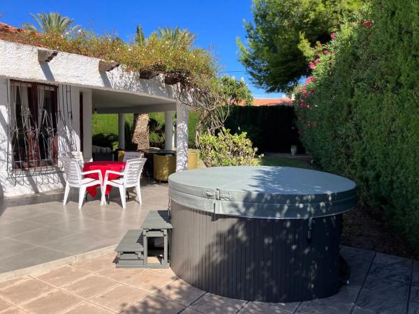 Casa independiente en calle de Benidoleig, 9