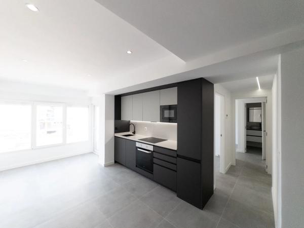 Piso en avenida Jaime I el Conquistador, 144