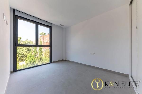 Piso en calle de Quito Malena