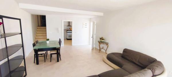 Chalet pareado en calle del Cabeçó d'Or, 16