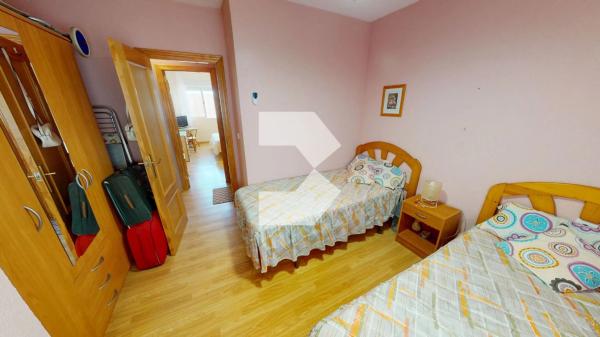 Piso en calle de Gabriel Miro