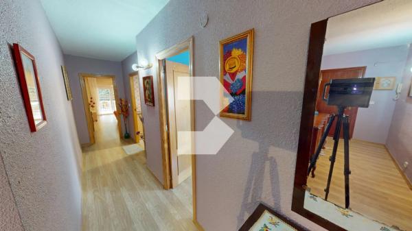 Piso en calle de Gabriel Miro