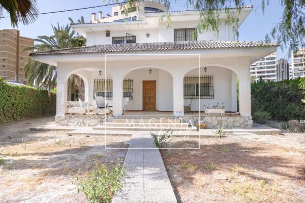 Chalet en calle de Tabarca