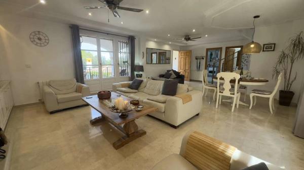 Chalet en Bonalba-Cotoveta