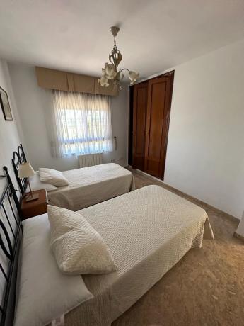 Chalet adosado en calle Ossa Major, 3