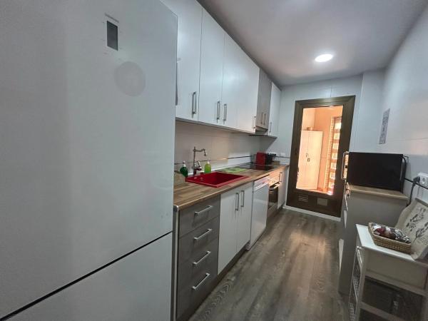 Piso en calle Manolo Morán, 51