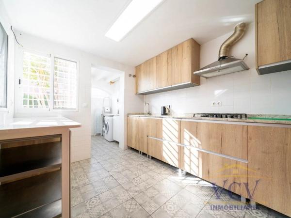 Chalet adosado en avenida Capiscol