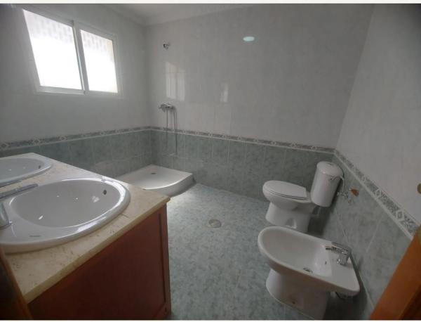 Casa independiente en calle Pizarro, 29