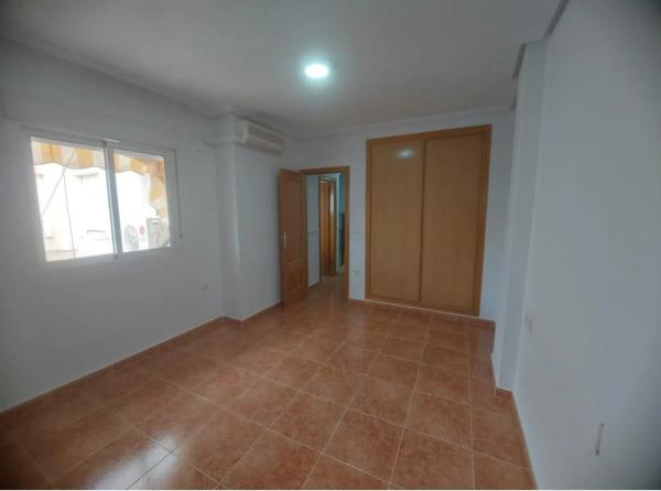 Casa independiente en calle Pizarro, 29