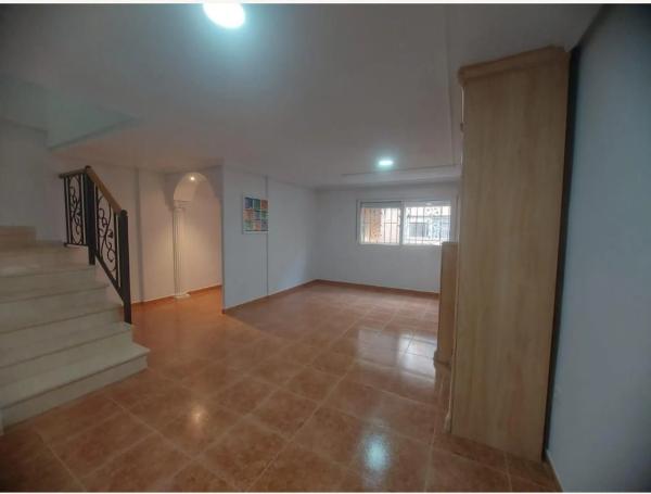 Casa independiente en calle Pizarro, 29