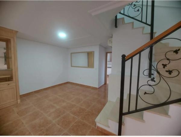 Casa independiente en calle Pizarro, 29