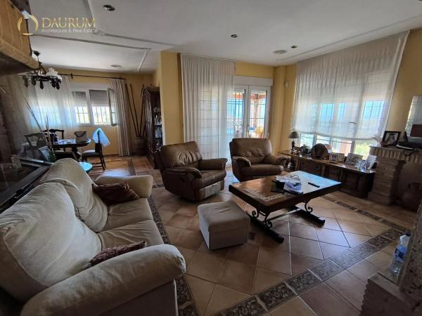 Chalet en calle del Pou