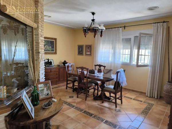 Chalet en calle del Pou