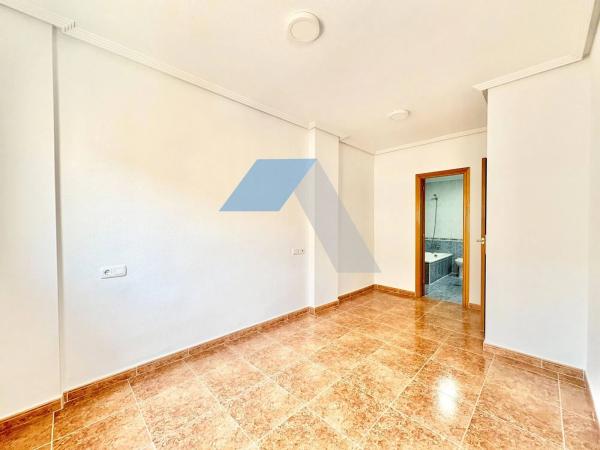 Casa independiente en calle Pizarro