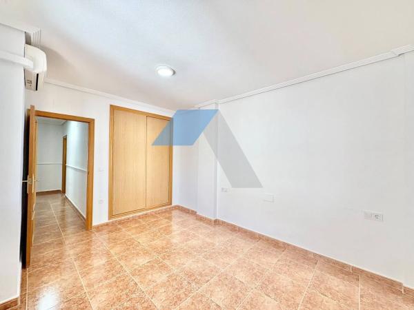 Casa independiente en calle Pizarro