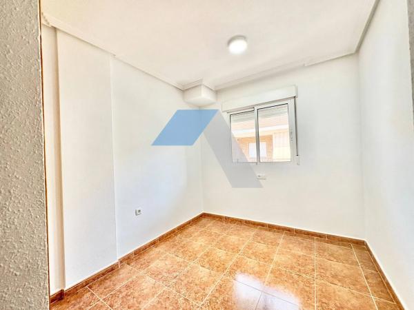 Casa independiente en calle Pizarro