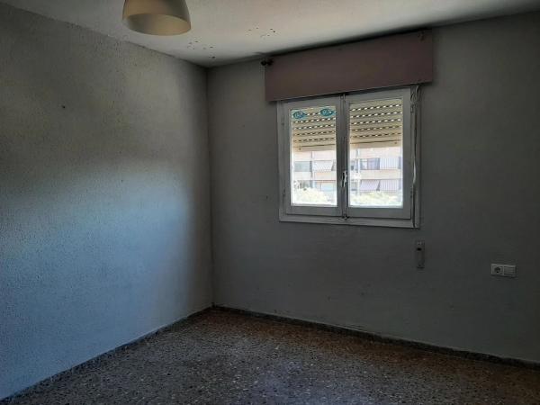 Piso en calle Jijona, 8