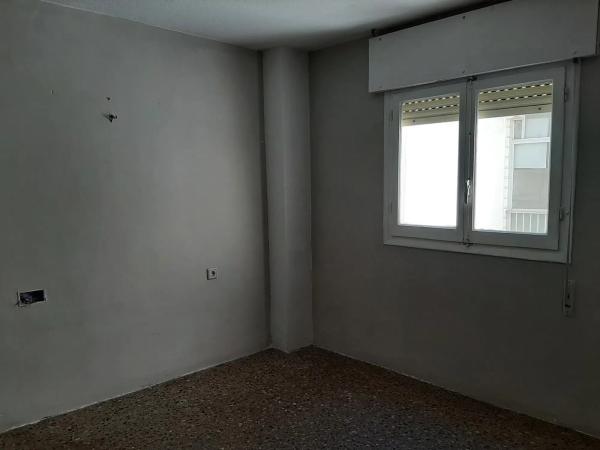 Piso en calle Jijona, 8