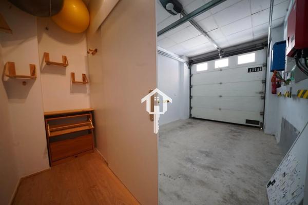 Chalet adosado en carretera Molinar