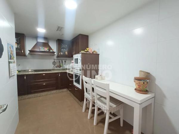 Piso en Barri Zona Nord