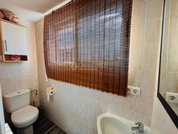 Chalet adosado en calle Perú