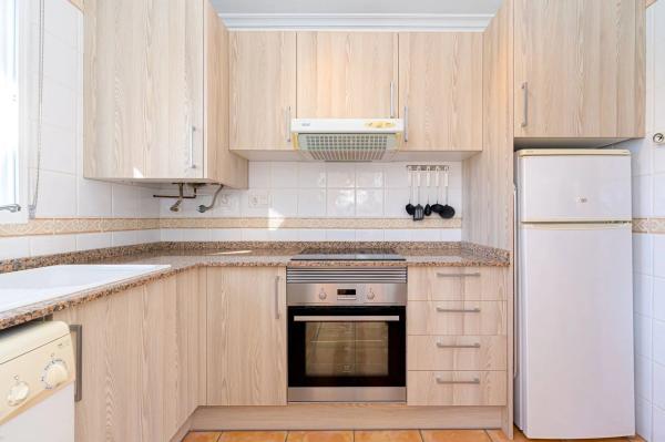 Casa independiente en calle los Robles