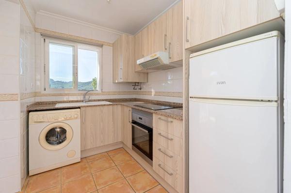 Casa independiente en calle los Robles