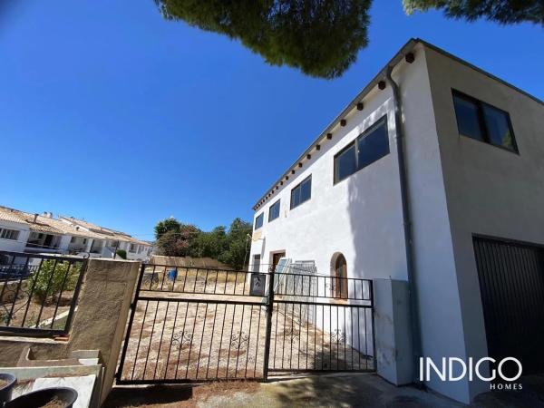 Casa independiente en avenida del Baladrar
