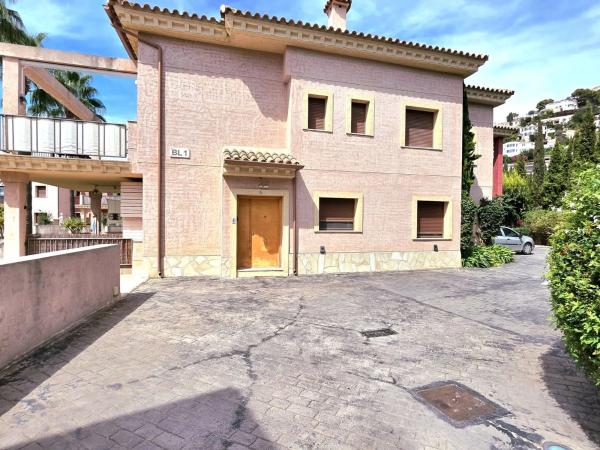 Piso en calle el Rossinyol