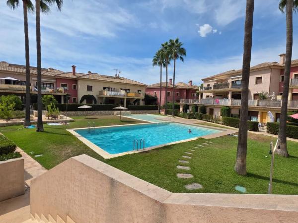 Piso en calle el Rossinyol