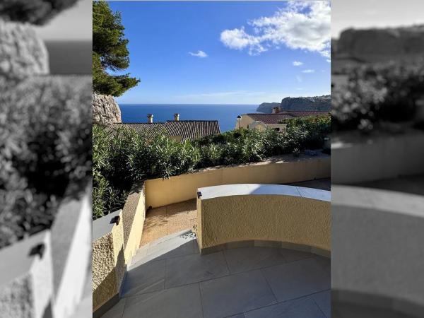 Chalet adosado en calle Pueblo de la Luz, 44