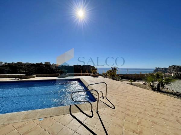 Chalet adosado en calle Pueblo de la Luz, 44