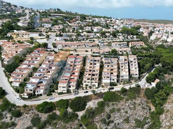 Chalet adosado en calle Pueblo de la Luz, 44