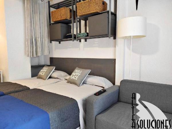 Piso en avenida Rosa de los Vientos